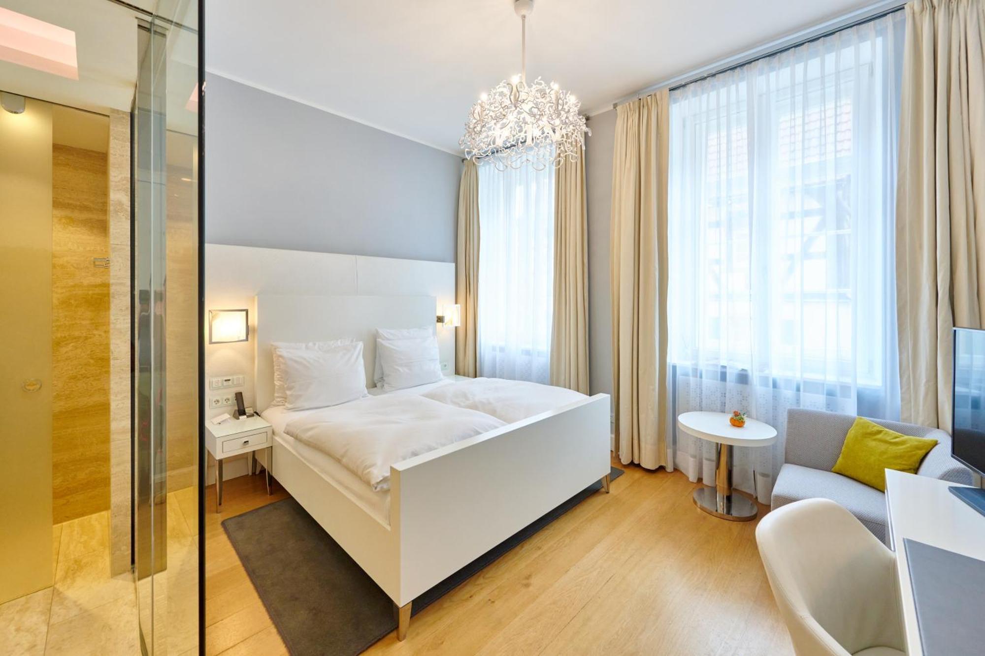 Hotel Ketschauer Hof Deidesheim Ngoại thất bức ảnh